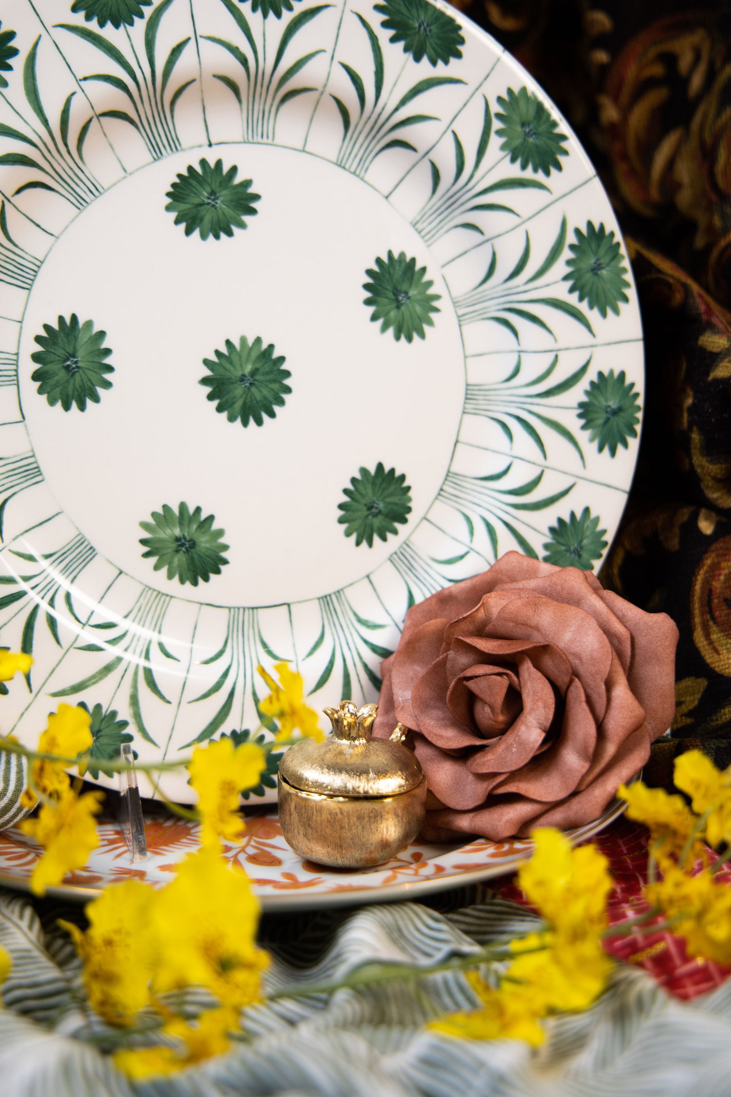 2025-05/Met styled-3.jpg