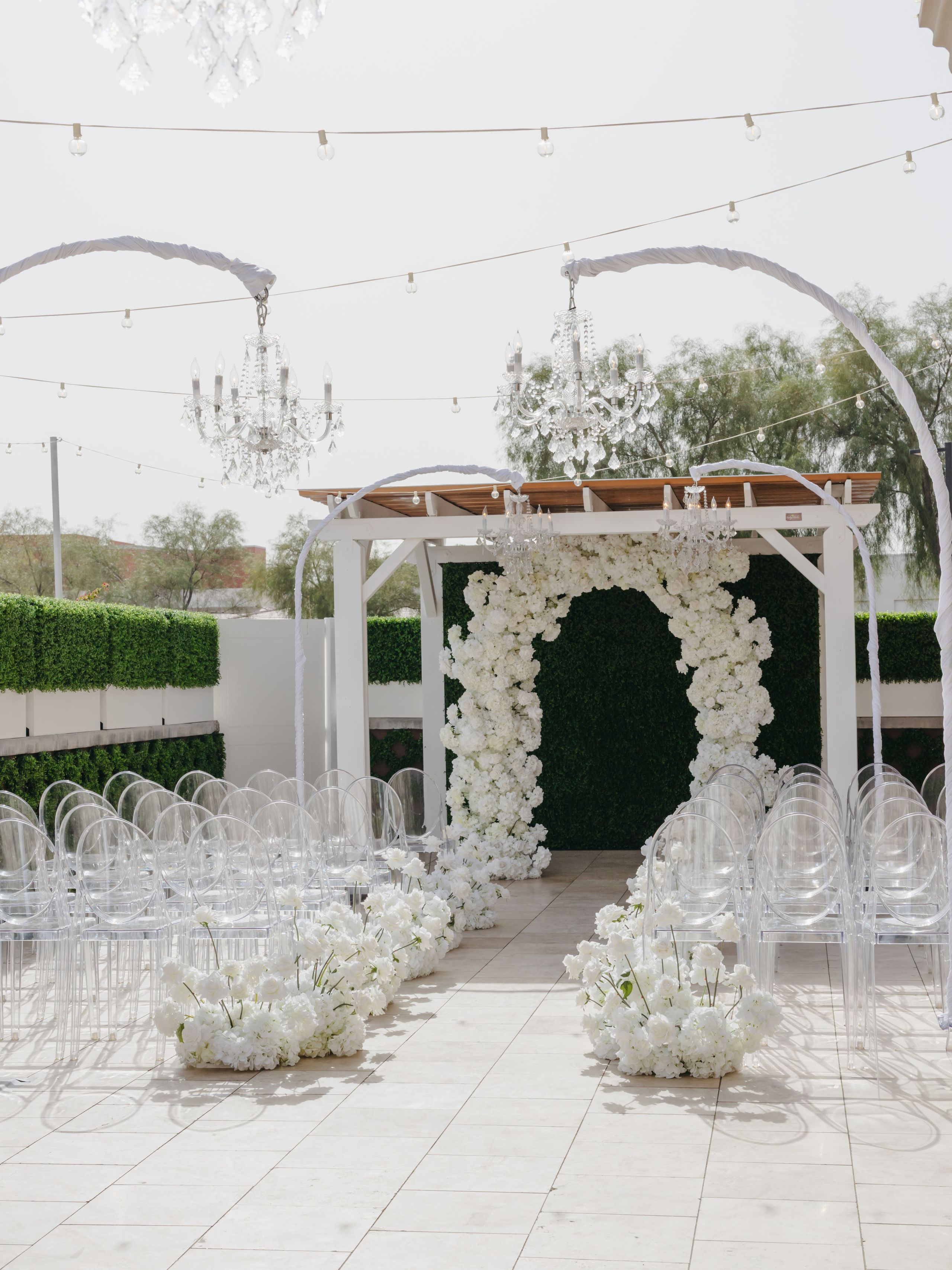 2025-05/Luxury-Editorial-Arizona-Wedding-Cacie-Carroll-Photography-1.jpg