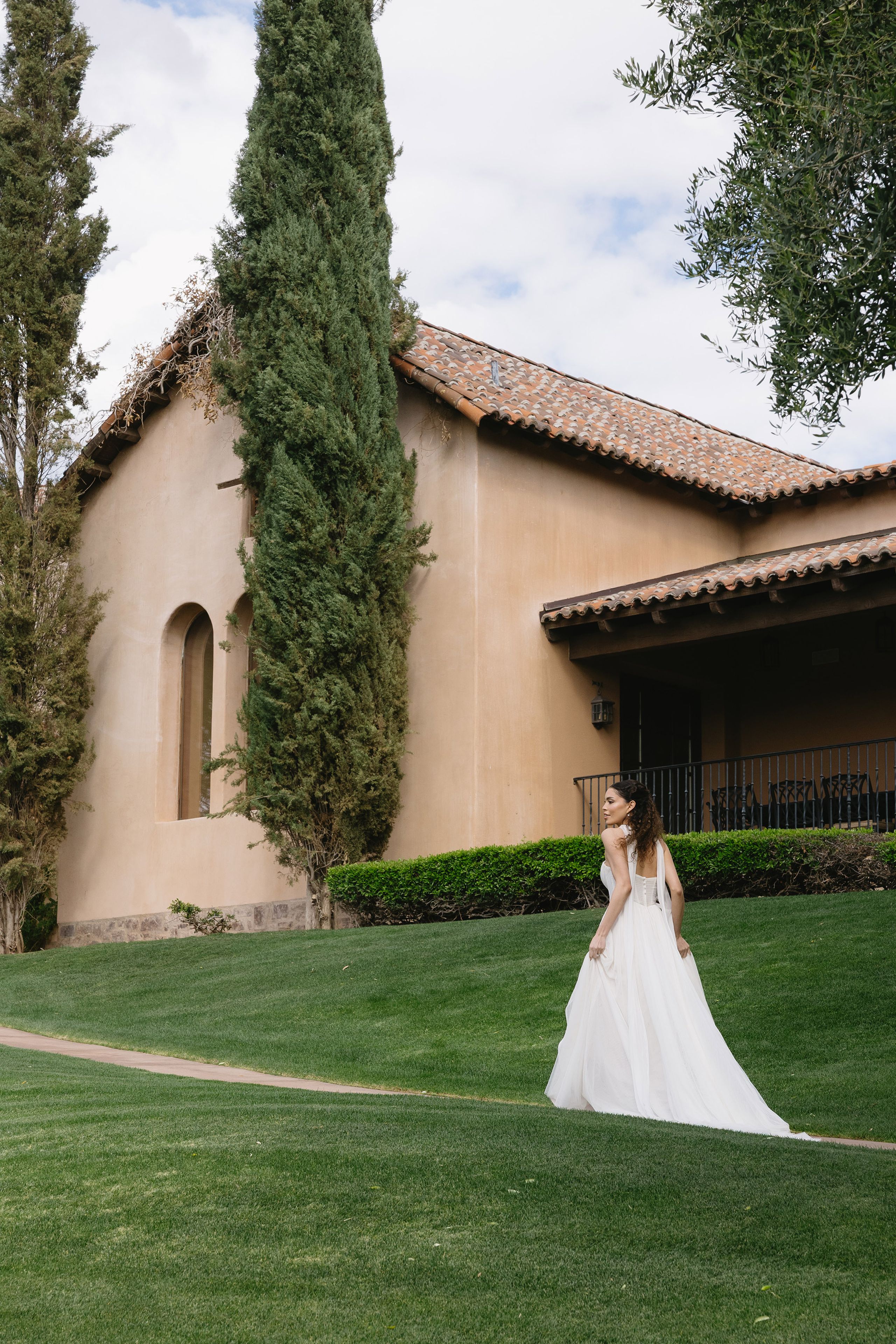 2025-05/March-Arizona-Bride-128.jpg