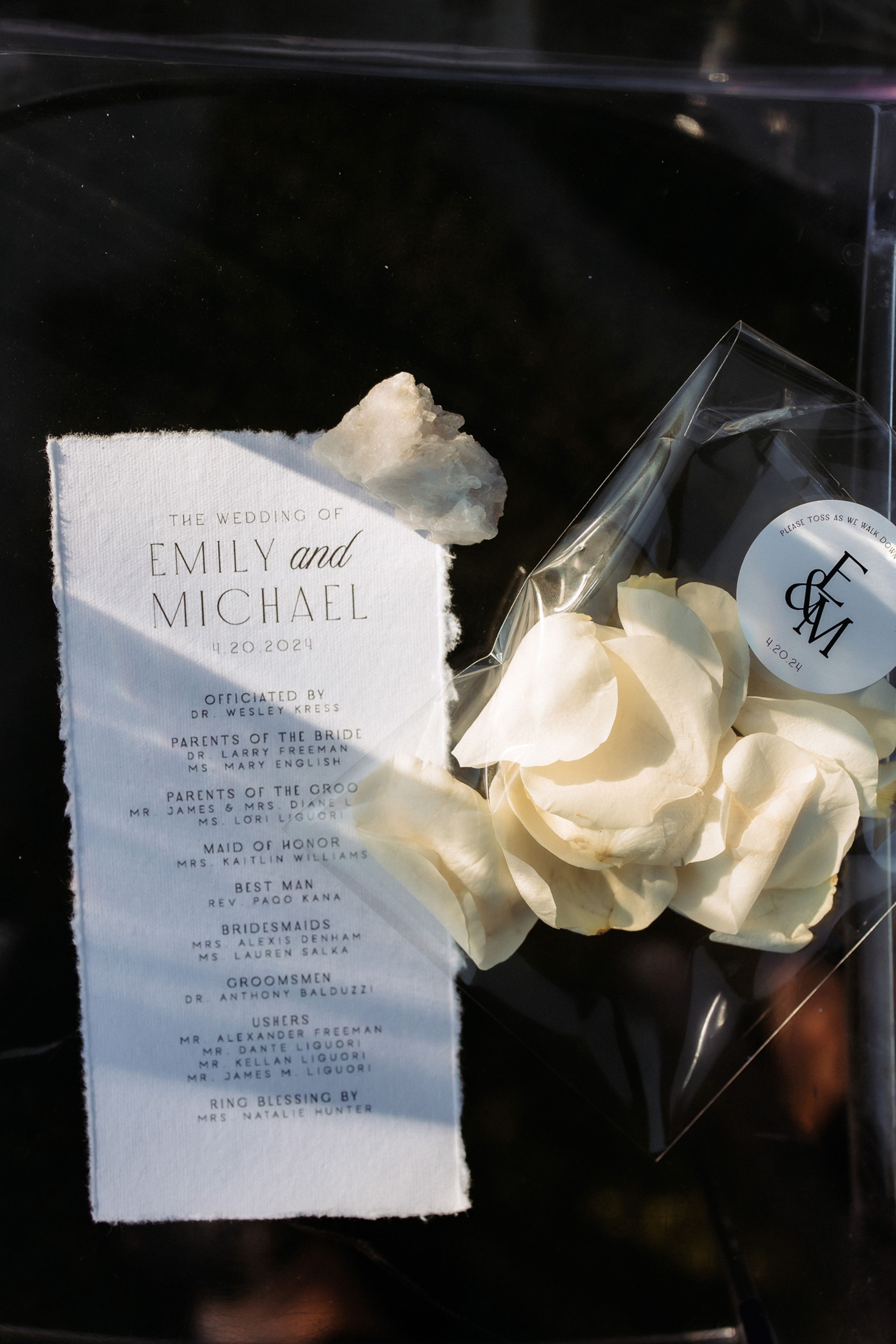 2025-06/Emily+Mike_0626.jpg