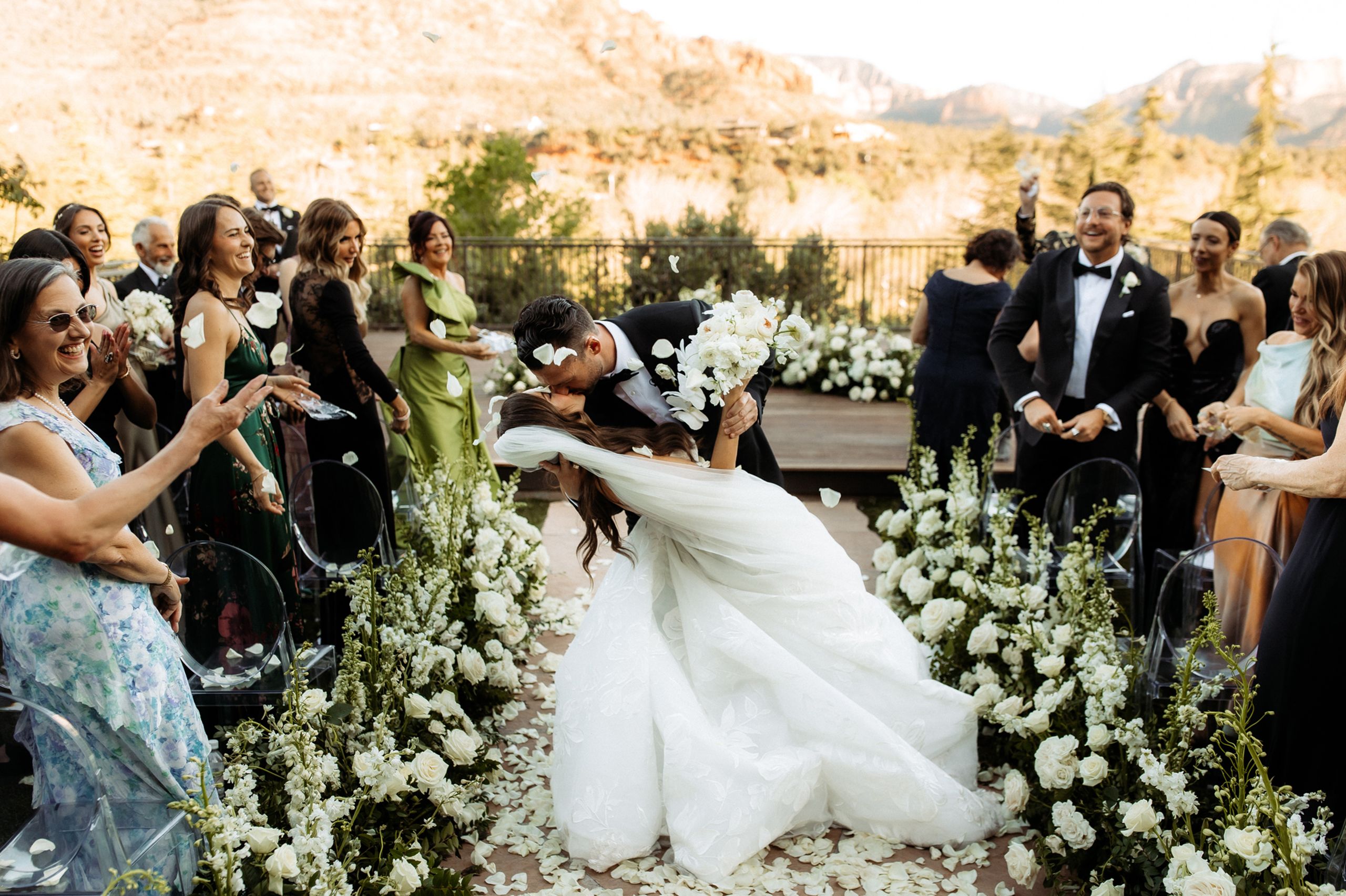 2025-06/Emily+Mike_0833.jpg