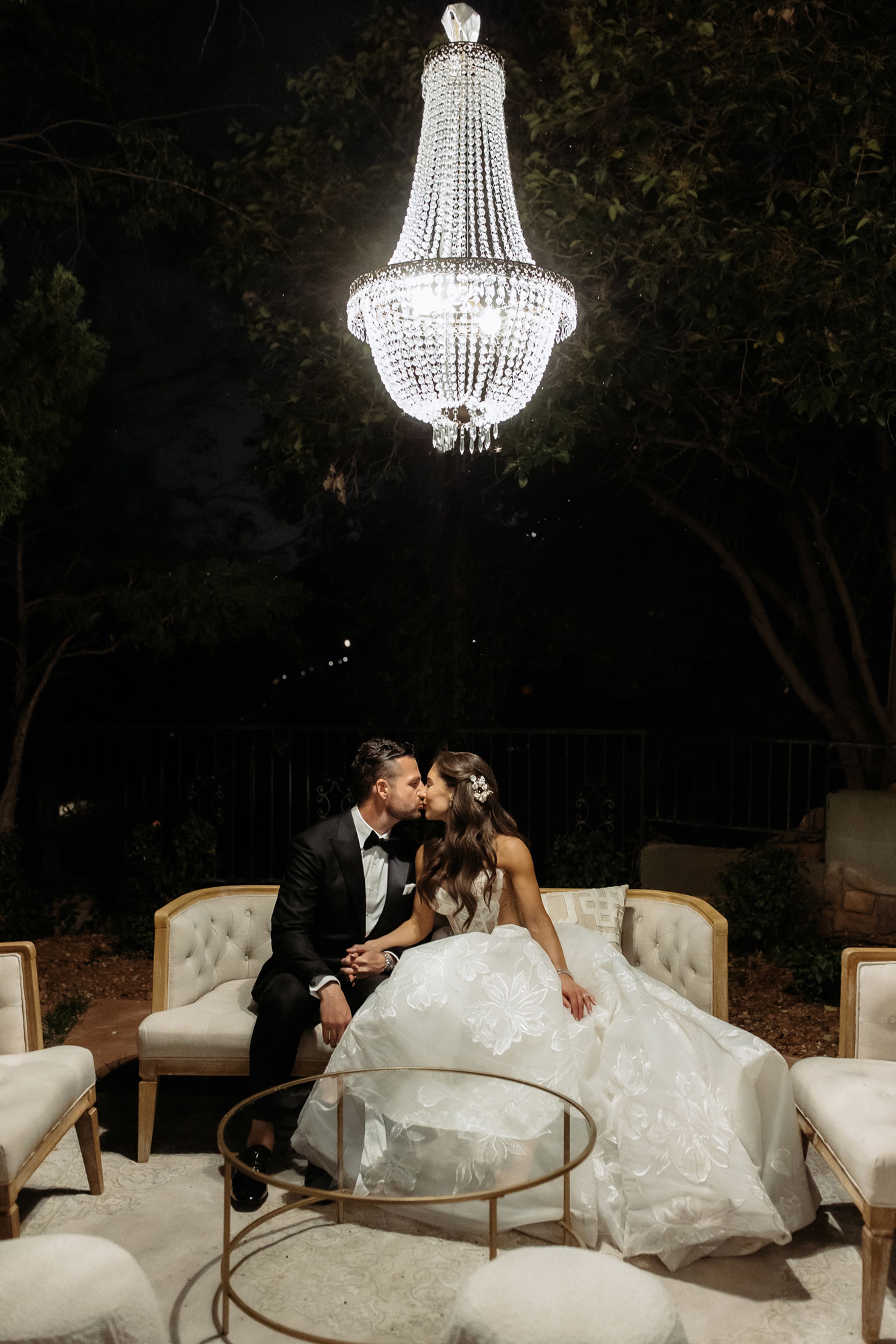 2025-06/Emily+Mike_1235.jpg