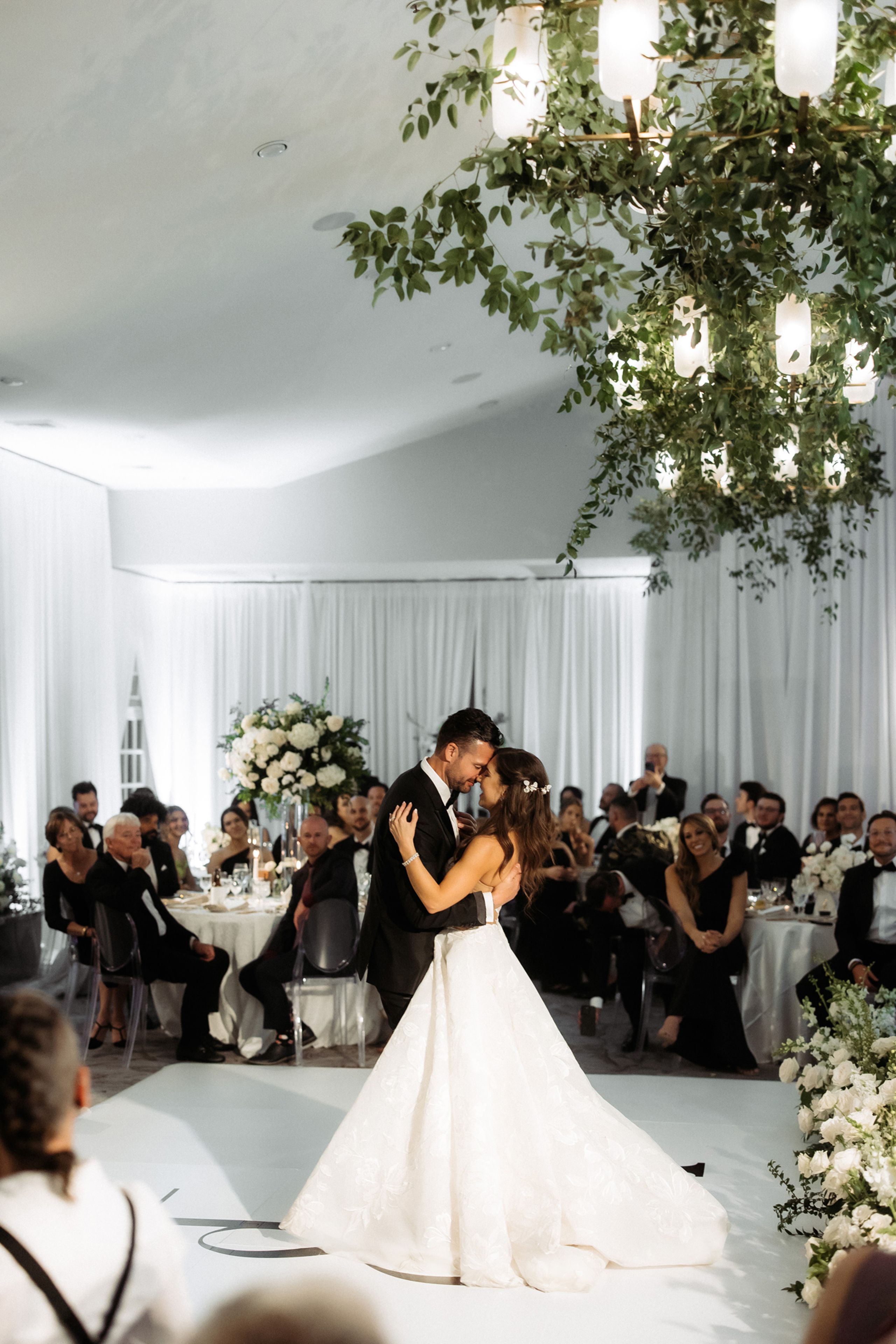 2025-06/Emily+Mike_1275.jpg