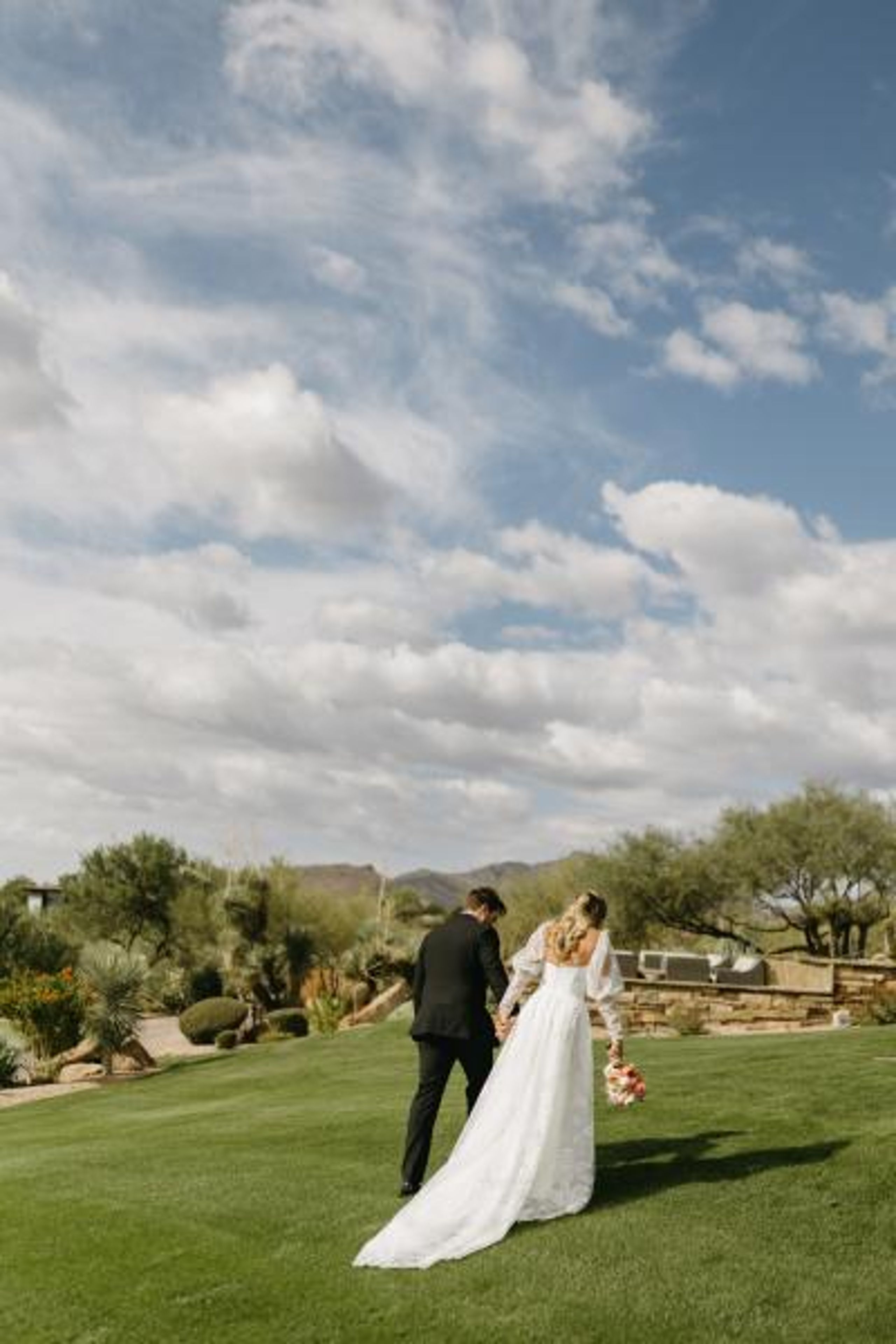 field/image/JeatranWedding-Preview-0451.jpg