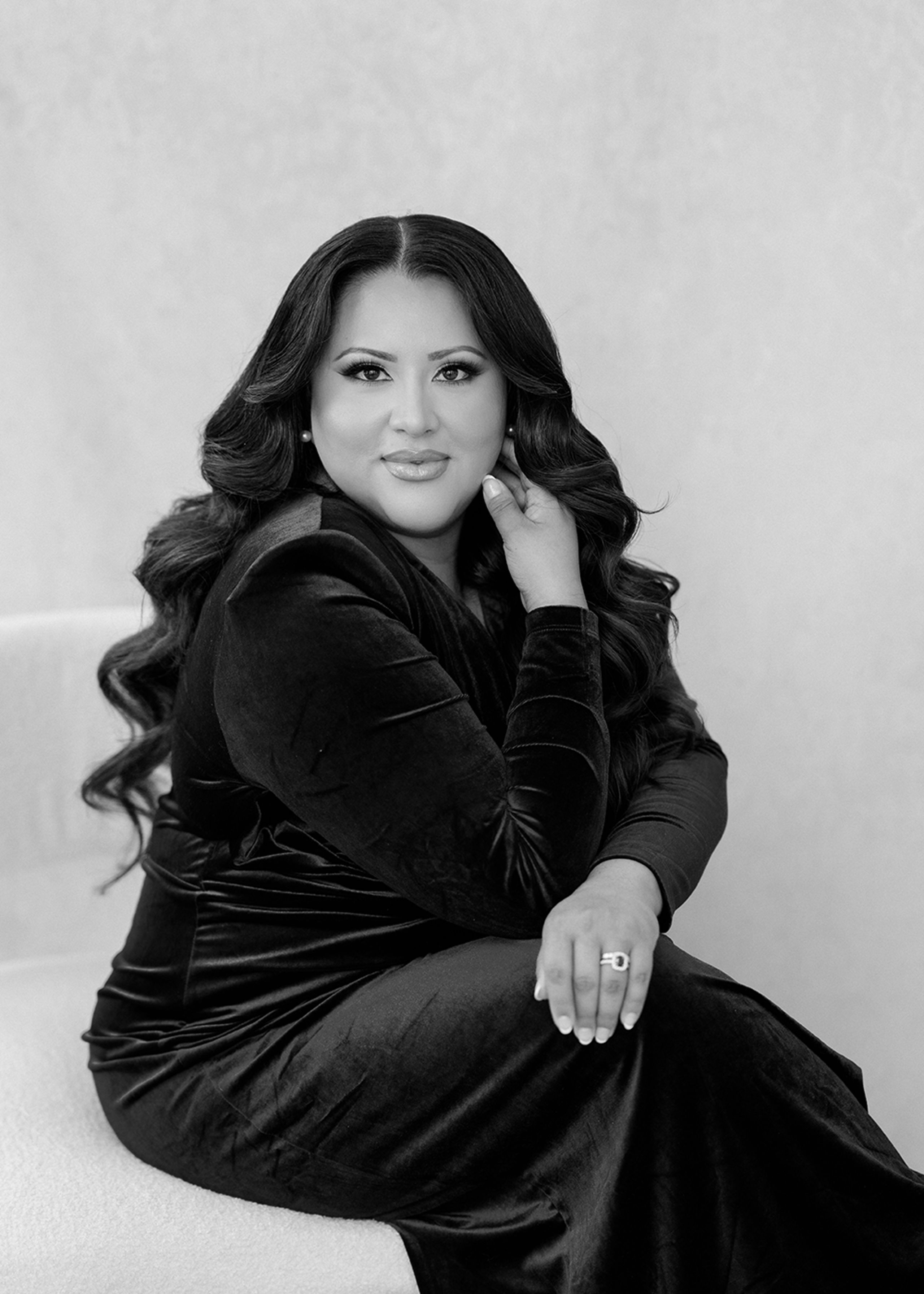 2025-07/JanetLinPhotography_IMArtistryBranding-23.png