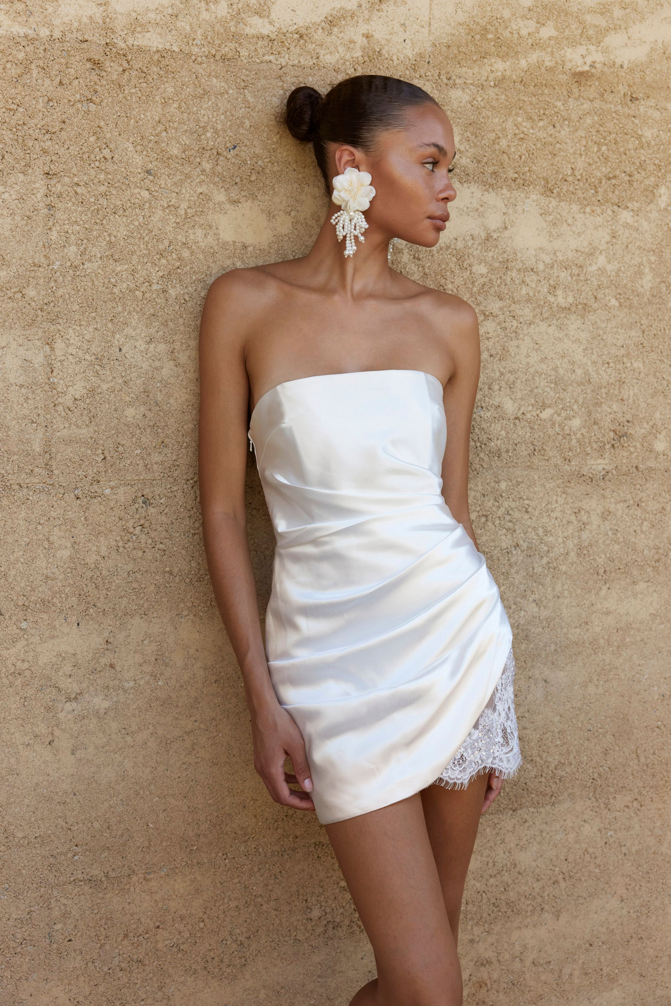 2025-08/Sateen by Grace Loves Lace.jpg
