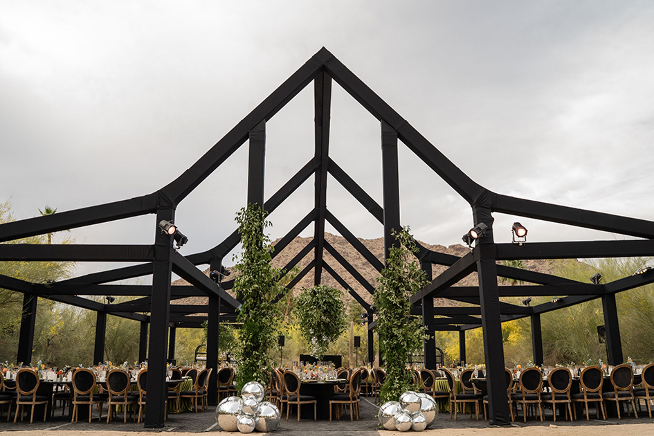inline-images/JaimeeMorse-JessSam-Wedding-1691.jpg