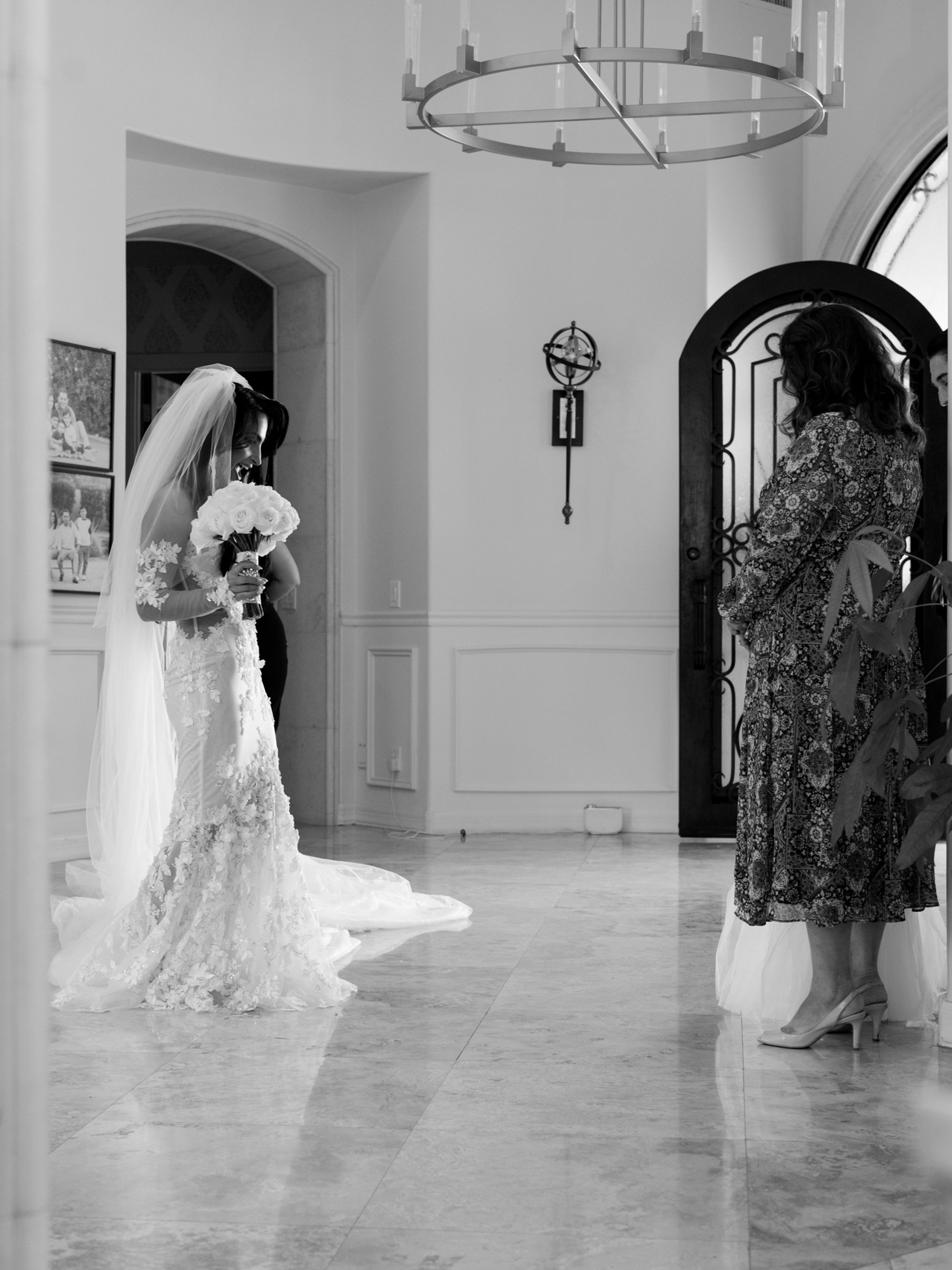 2025-11/Luxury-Editorial-Assyrian-Wedding-Arizona-Cacie-Carroll-Photography-252.jpg