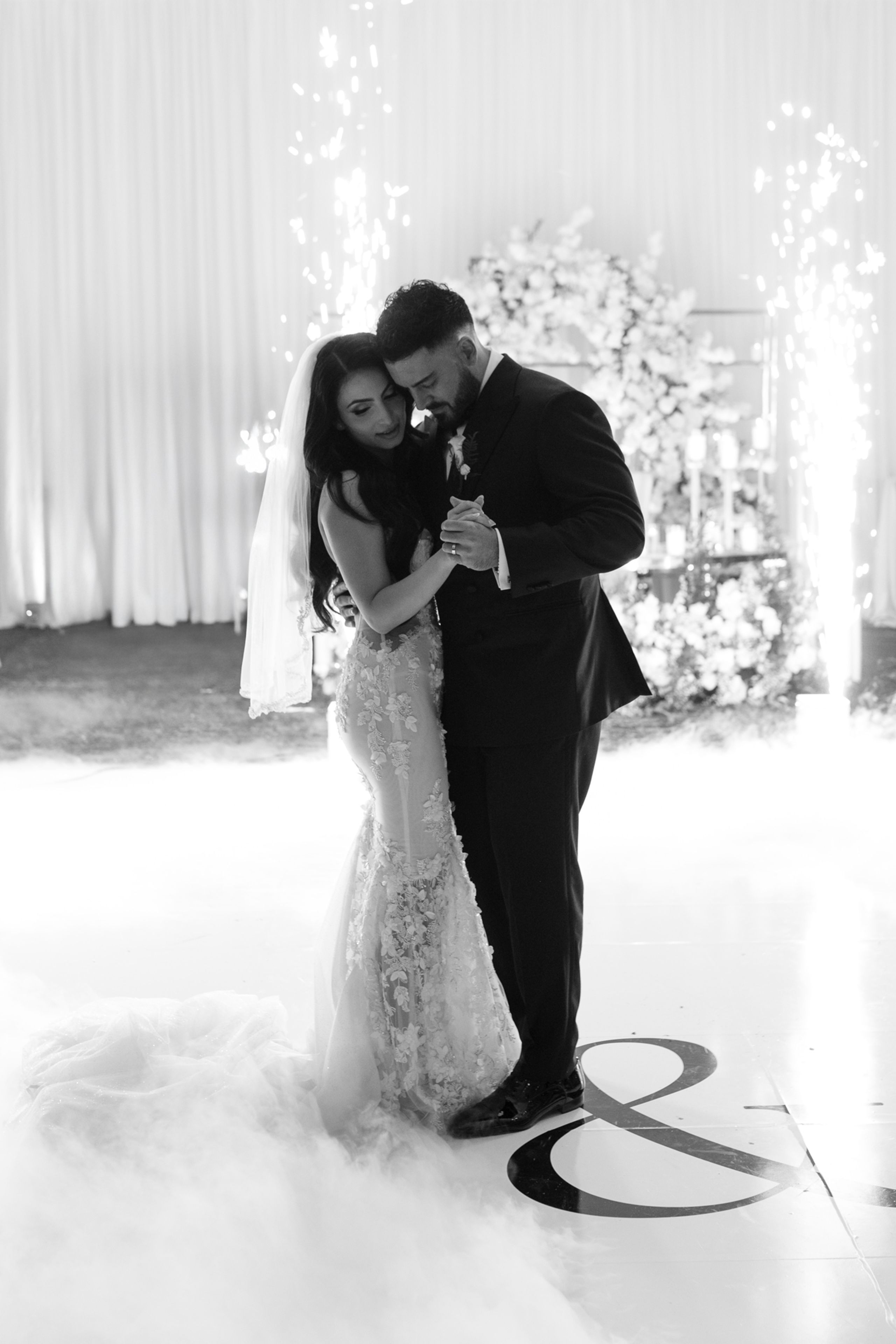 2025-11/Luxury-Editorial-Assyrian-Wedding-Arizona-Cacie-Carroll-Photography-1419.jpg