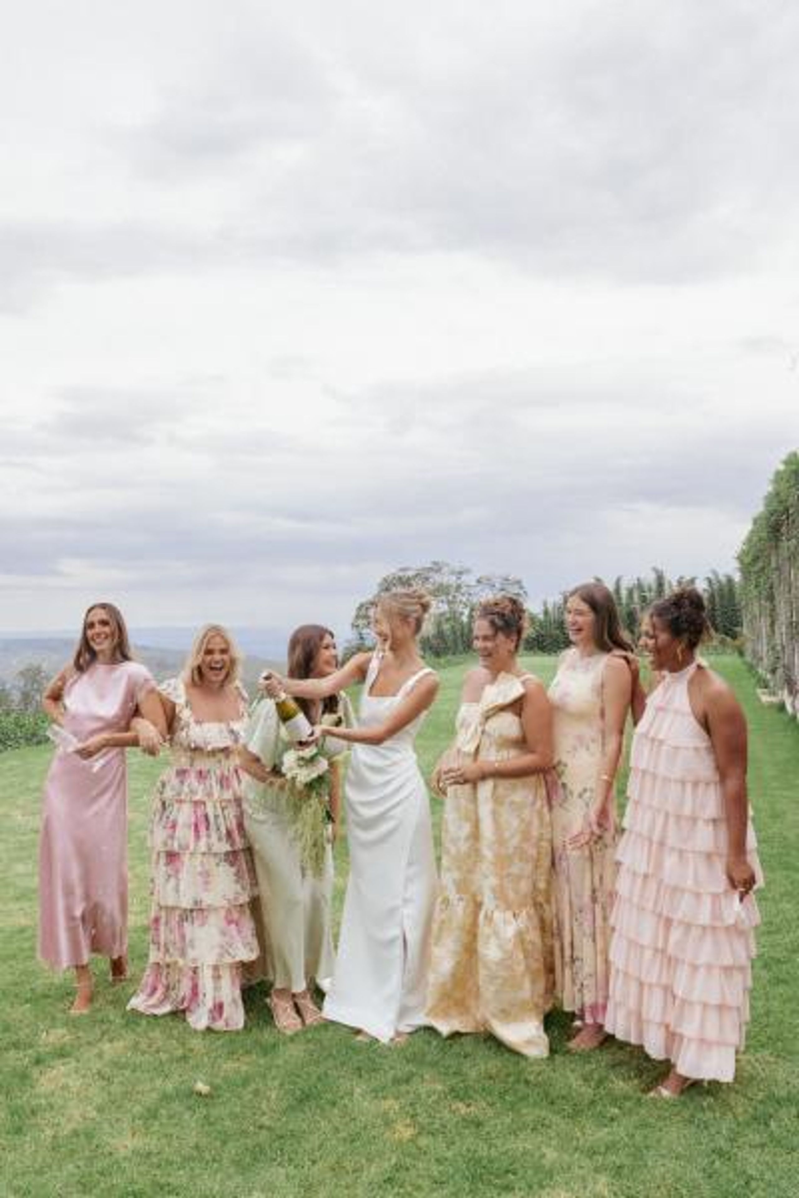 field/image/Group Bridesmaid 67.jpg