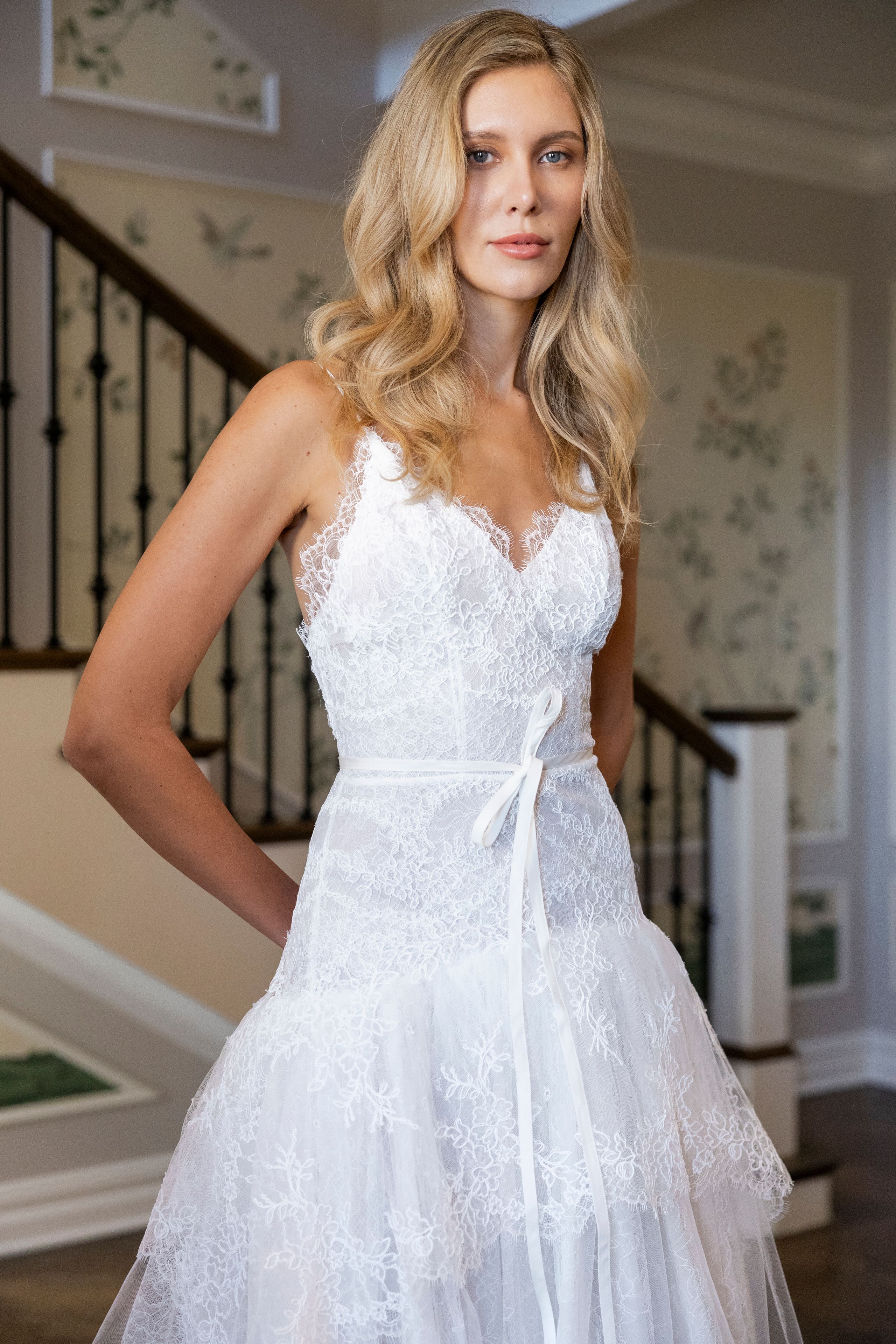 2026-04/jaclyn-whyte-minimalist-lace-wedding-dress-nybfw-2026.jpg