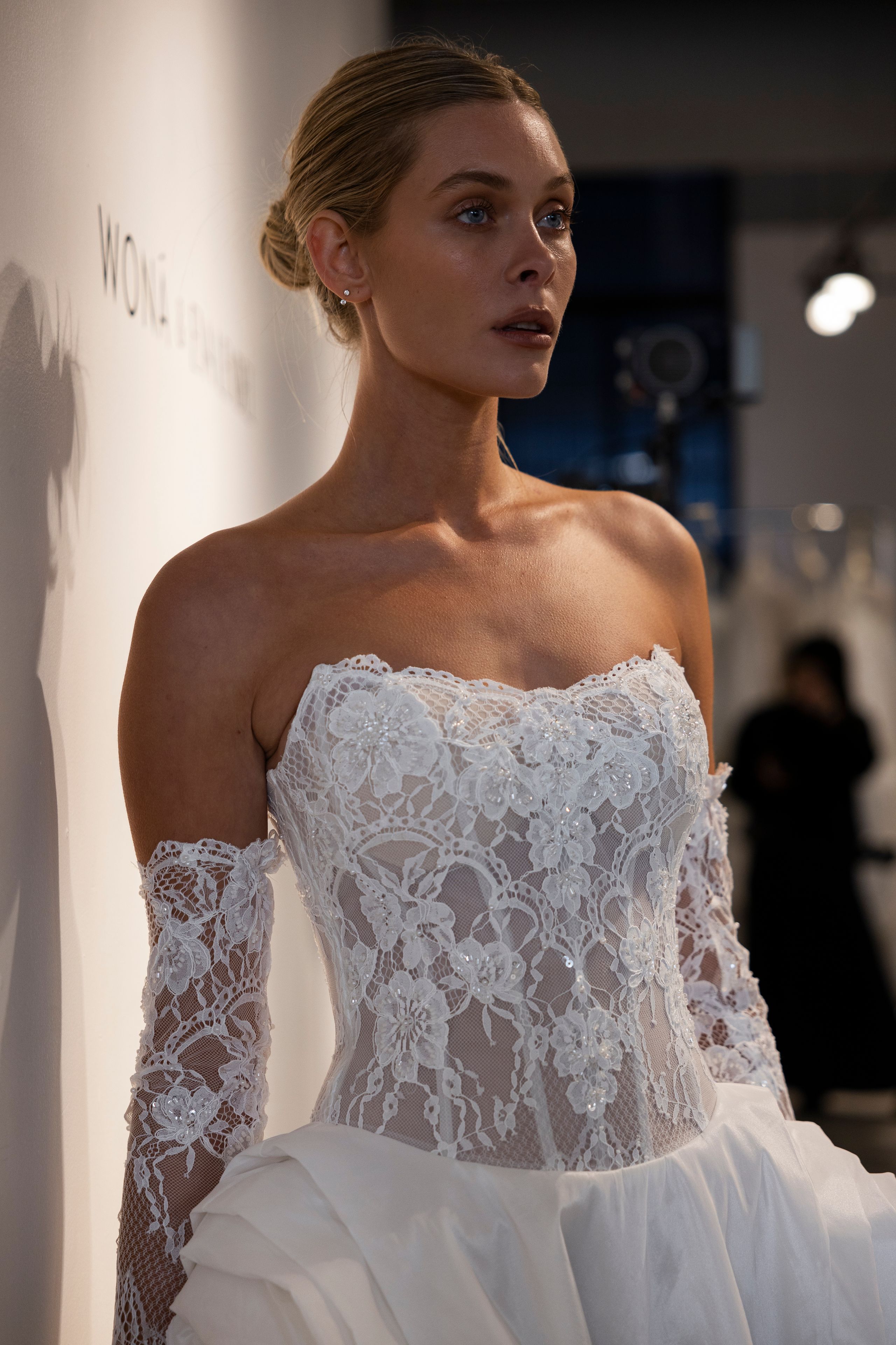 2026-04/eva-lendel-lace-sleeve-corset-wedding-dress.jpg