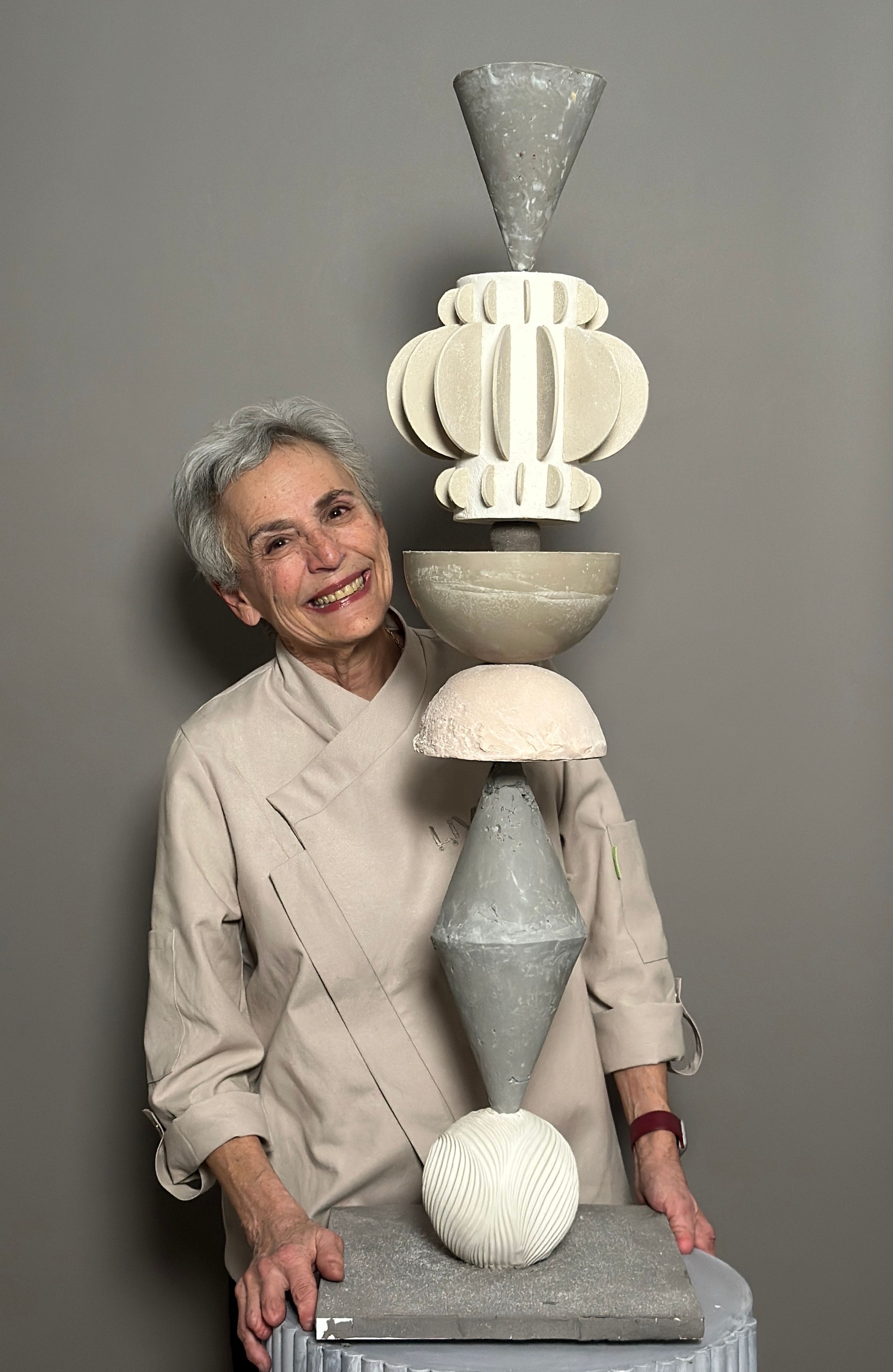 2025-07/Sculptured-cake-with-cake-artist-Susan-Kolman.JPG