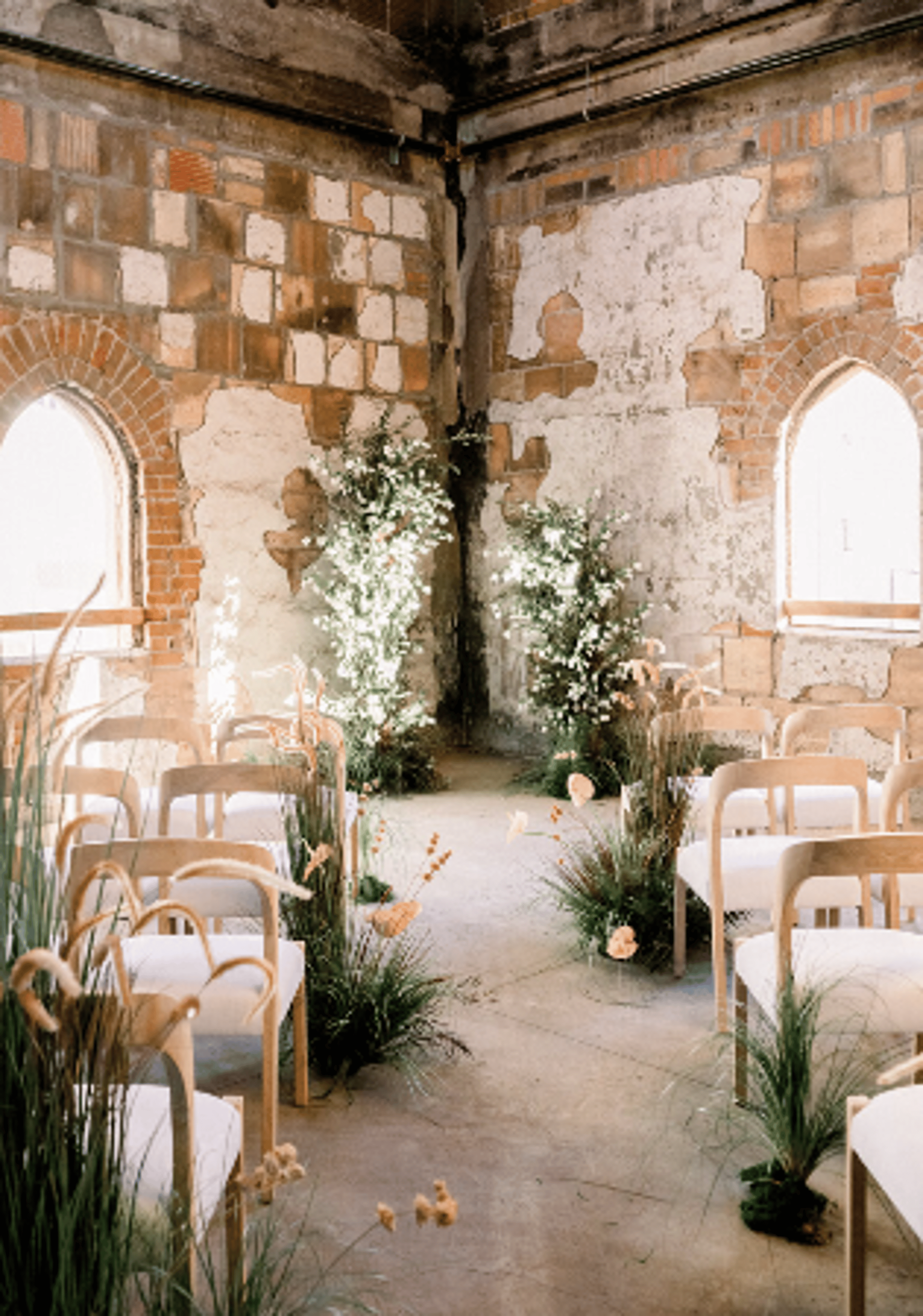 2026-03/Snapdragon Bloom Bar Phoenix Wedding Florist.png