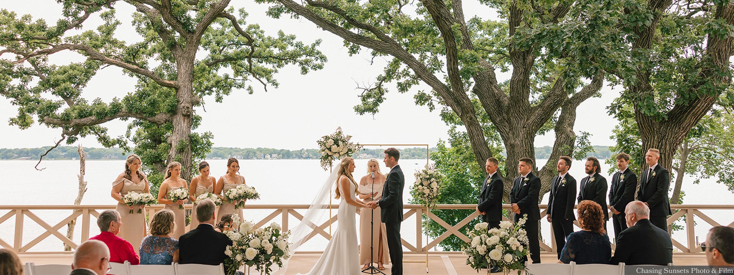 COM-Pleasant-View-Pavillion-1800x735-WI Bride.jpg