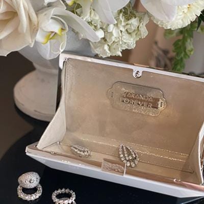 field/image/Minnesota Bride Accessories 2023 3.jpg