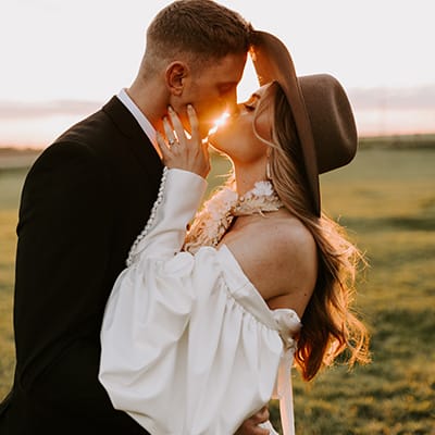 field/image/modernwesternbride-3068.jpg