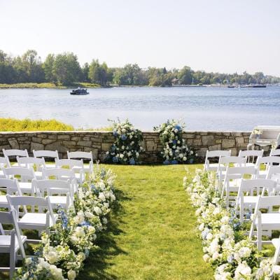 field/image/Alpine Resort-Waterfront Bay Lawn-Ceremony site1.jpg