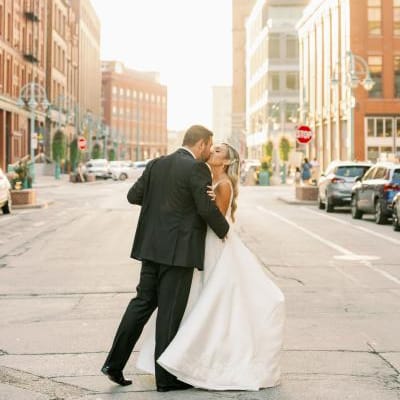 field/image/MilwaukeeWeddingPhotographer_C.Mae-000046-2.jpg