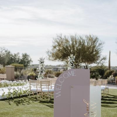 Welcome sign for styled shoot wedding at Black Stone Country Club