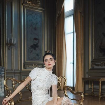 Model Shows off Bella Belle's New Collection of Shoes