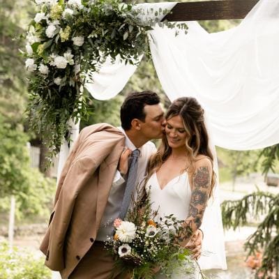 field/image/Julie Trinh Photography The Henrys Best Omaha Wedding Photographer-121 2.jpg