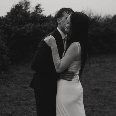 field/image/AF_OWDSS25_Elopement5.jpg