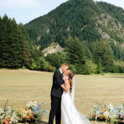 field/image/2024_07_27_Kenzie & Jack_26.jpg