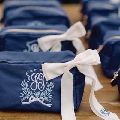 Customizable makeup bags to embrace the embroidery trend