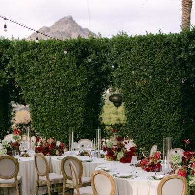 field/image/054-Sara-Bishop-Wrigley-Mansion-red-luxury-wedding-February 10, 2025.jpg