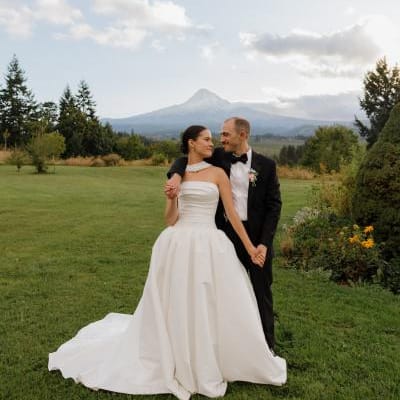 Maya and Scott pose together with Mt Hood in the background