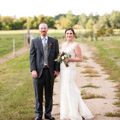 field/sandboxmnbridecom239elwb01blackmeshcom/image/LaurelJamesWedding_0069main_0.jpg
