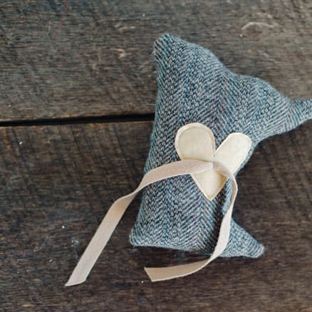 field/sandboxmnbridecom239elwb01blackmeshcom/image/FALL-2013-textile-line-048_0.jpg