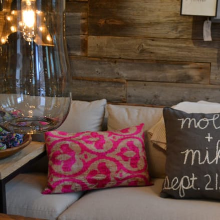 field/sandboxmnbridecom239elwb01blackmeshcom/image/Personalized-Pillows-1_0.jpg