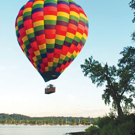 field/sandboxmnbridecom239elwb01blackmeshcom/image/Stillwater-Balloon-28-_0.jpg