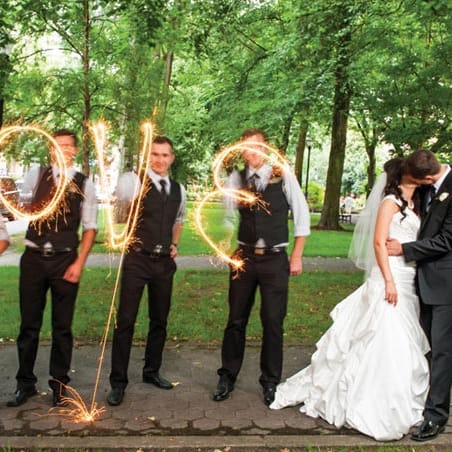 field/image/brideidea_sparklers.jpg