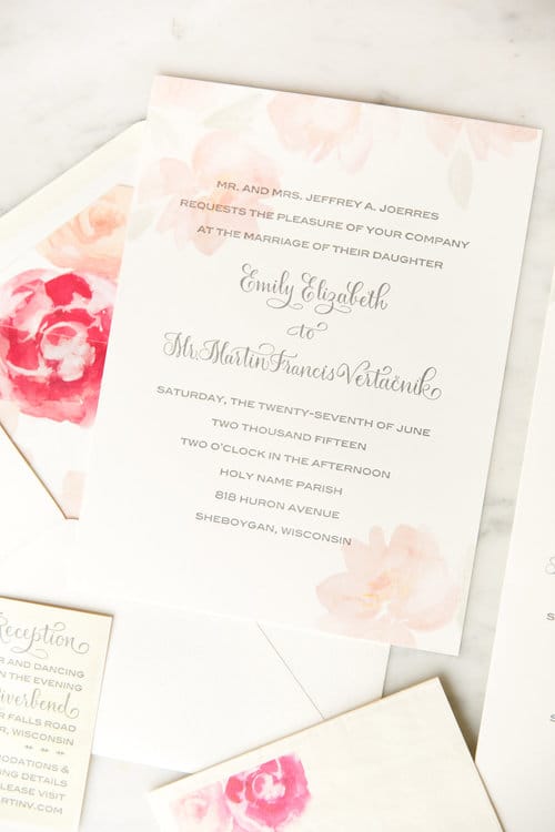 field/wibridecom239elwb01blackmeshcom/2022/image/weddingfloral3main.jpg