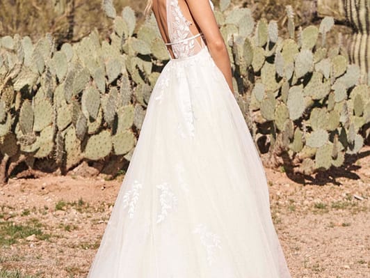 field/neweddingdaycom/2021/image/07873e80b4ce30151d409fa63b79d959ea47aamv2.jpg