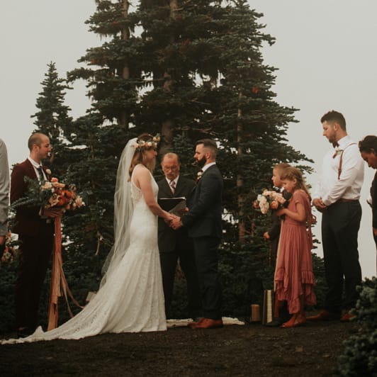 field/seattlebridemagcom239elwb01blackmeshcom/2021/image/2021-06-28_0031.jpg