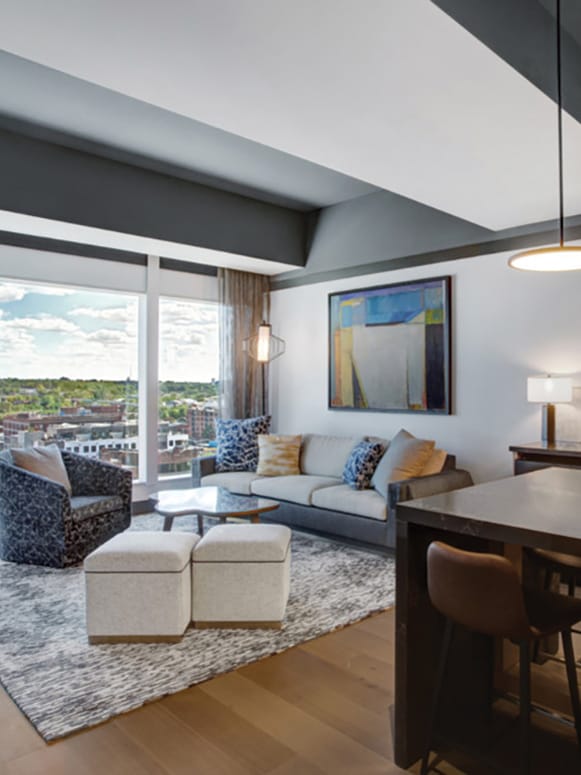 2025-07/27-Various-Guestrooms-ADA-38.jpg