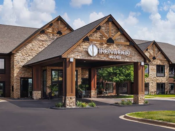 Ironwood Lodge Front.jpg