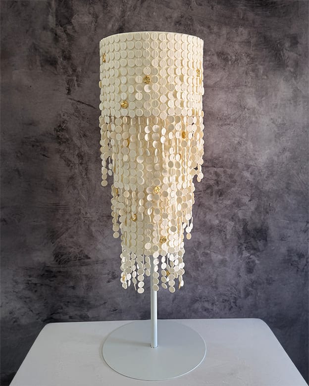 2025-10/Chandelier cake_1.jpg