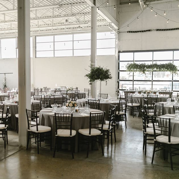 field/sandboxmnbridecom239elwb01blackmeshcom/2019/image/heizmannwedding-402-Credit-@halfacrehouse-Half-Acre-House.jpg