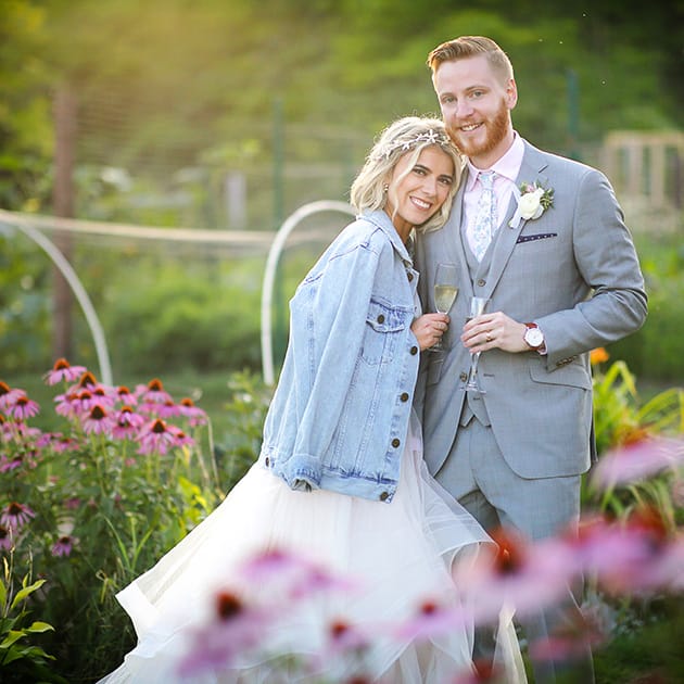 field/sandboxmnbridecom239elwb01blackmeshcom/2020/image/CatherineJohn.jpg