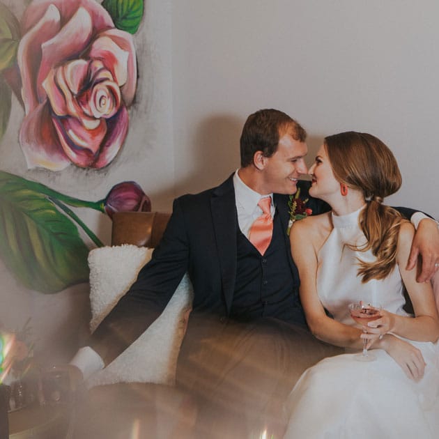 field/sandboxmnbridecom239elwb01blackmeshcom/2021/image/lead.jpg