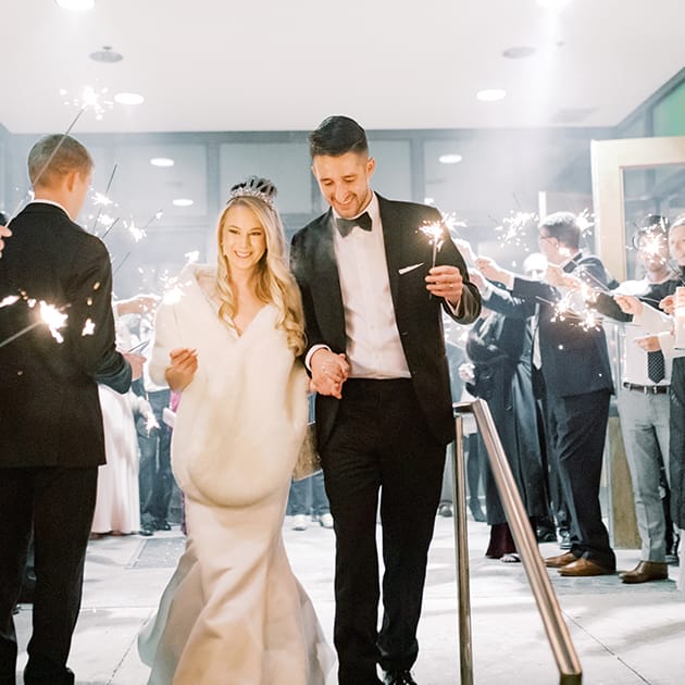 field/neweddingday_com/2021/image/GraceandBradWedding-12.31.19-OmahaNebraska-SamAremanPhoto-88982.jpg