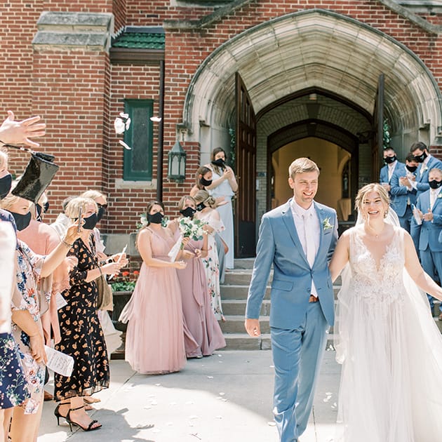 field/neweddingdaycom/2021/image/LaurenandJohnWedding-June62020-SamAremanPhoto-109463.jpg