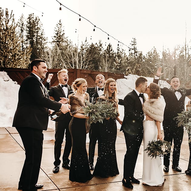 field/seattlebridemagcom239elwb01blackmeshcom/2021/image/AmberJacob__Bridal Party_0197.jpg