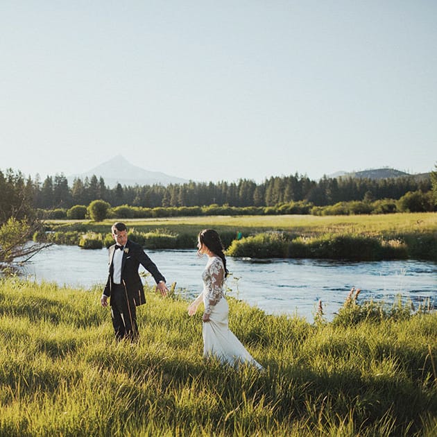 field/orbridemag_com_239elwb01_blackmesh_com/2018/image/Copy-of-Kelsey-_-Scott-Wedding-630.jpg