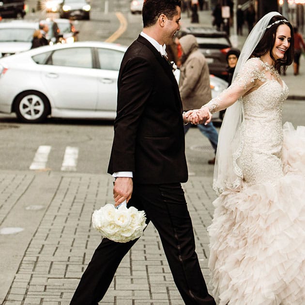 field/seattlebridemag_com_239elwb01_blackmesh_com/2018/image/ed_019_alante_KP1_2603.jpg